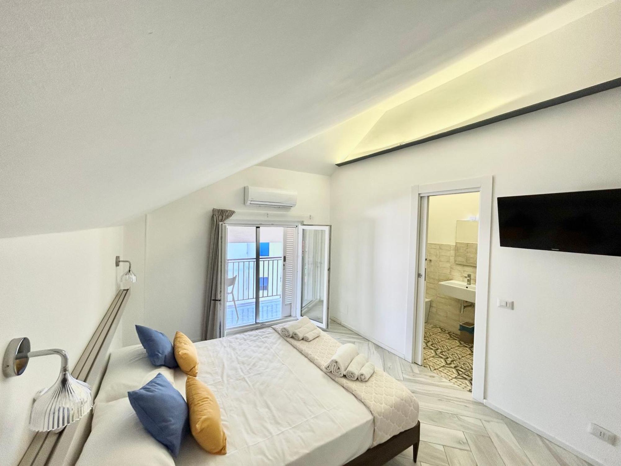 Luisella Bed and Breakfast Gaeta Exteriör bild